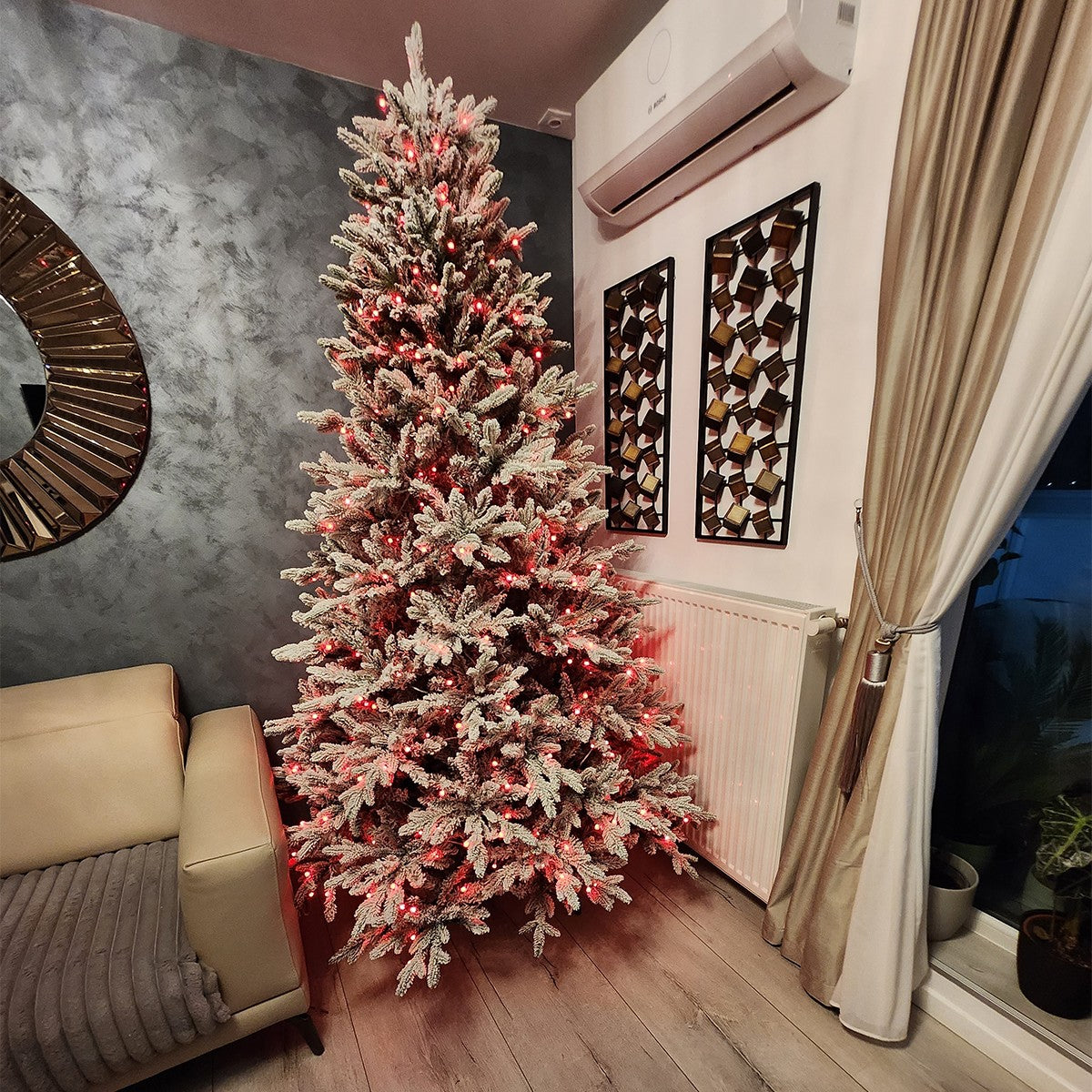 Künstlicher Weihnachtsbaum, beschneit, Polar, 3D-Zweige, 300 cm, RGB-LED 32 Modi, Fernbedienung, Metallständer, 4186 Zweige