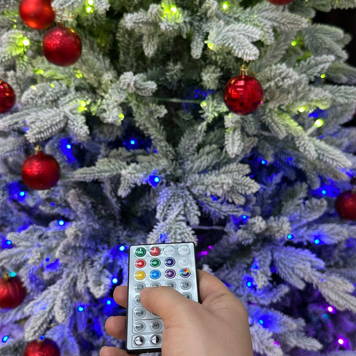 Künstlicher Weihnachtsbaum, beschneit, 3D-Zweige, RGB-LED, 32 Modi, Fernbedienung, Metallständer, 3170 Zweige, Polar, 220 cm