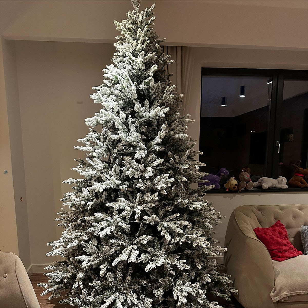 Künstlicher Weihnachtsbaum, beschneit, 3D-Zweige, 6212 Zweige, 185 cm Durchmesser, 300 cm Höhe, inkl. Metallständer, Polar