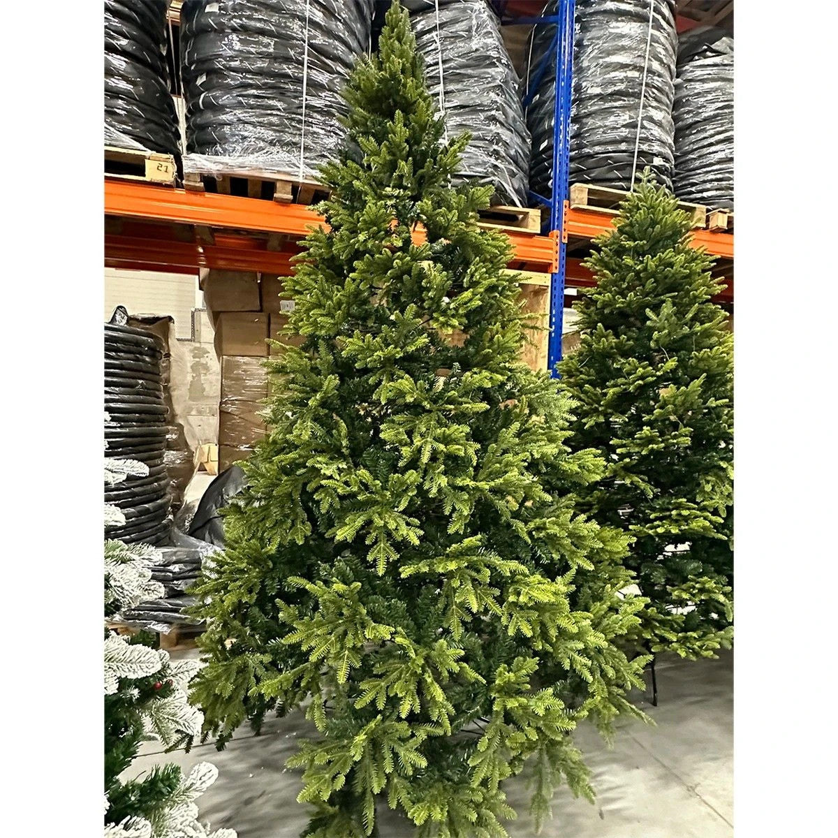 Premium-Weihnachtsbaum, Normandian PE, 3D-Zweige, inklusive Metallständer, 220 cm