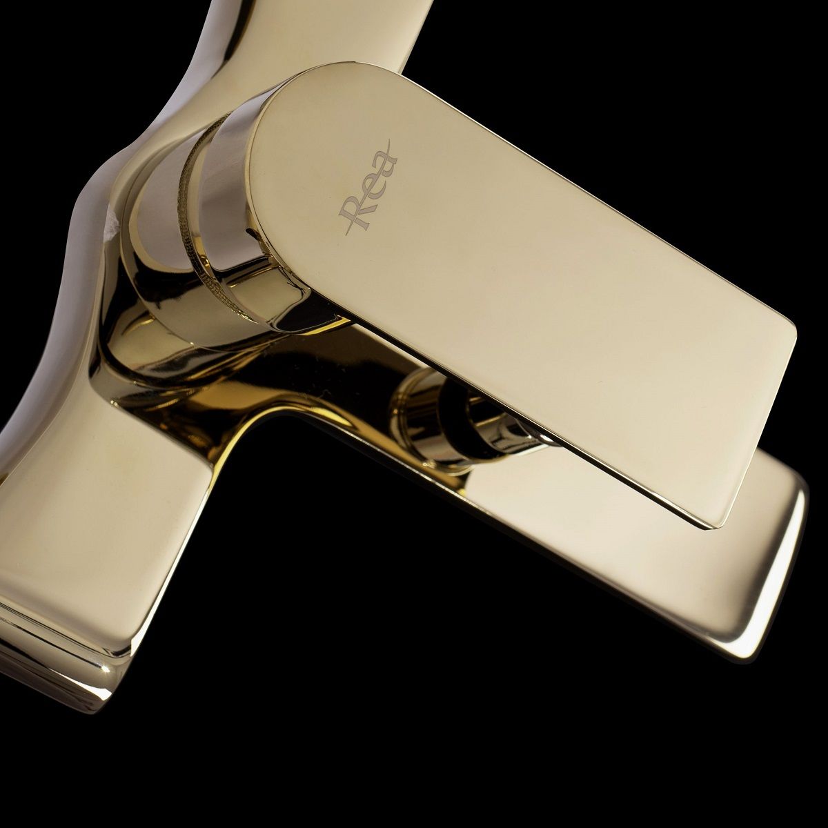 REA-Mayson Gold Badewannenarmatur, Wandmontage, goldfarbenes Finish, Handbrause inbegriffen