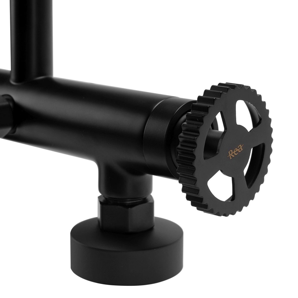Wannenarmatur REA-Vertigo Black, Wandmontage, schwarzes Finish, modernes Design