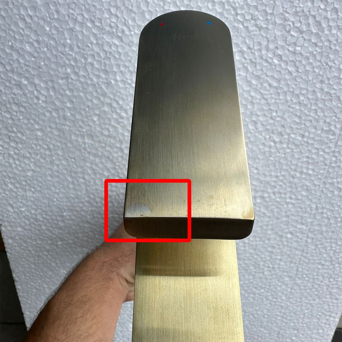 Waschbeckenarmatur Hass Gold, B-Ware, gebürstetes Gold-Finish, galvanisiert, Aufsatzmontage