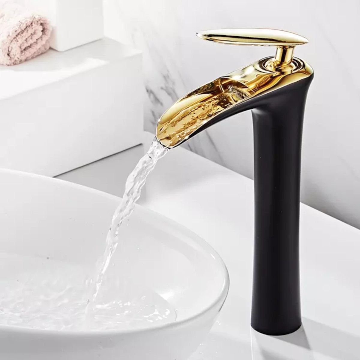 Waschbeckenarmatur Noto, Schwarz, glänzend Gold, 29 cm, Aufsatzmontage