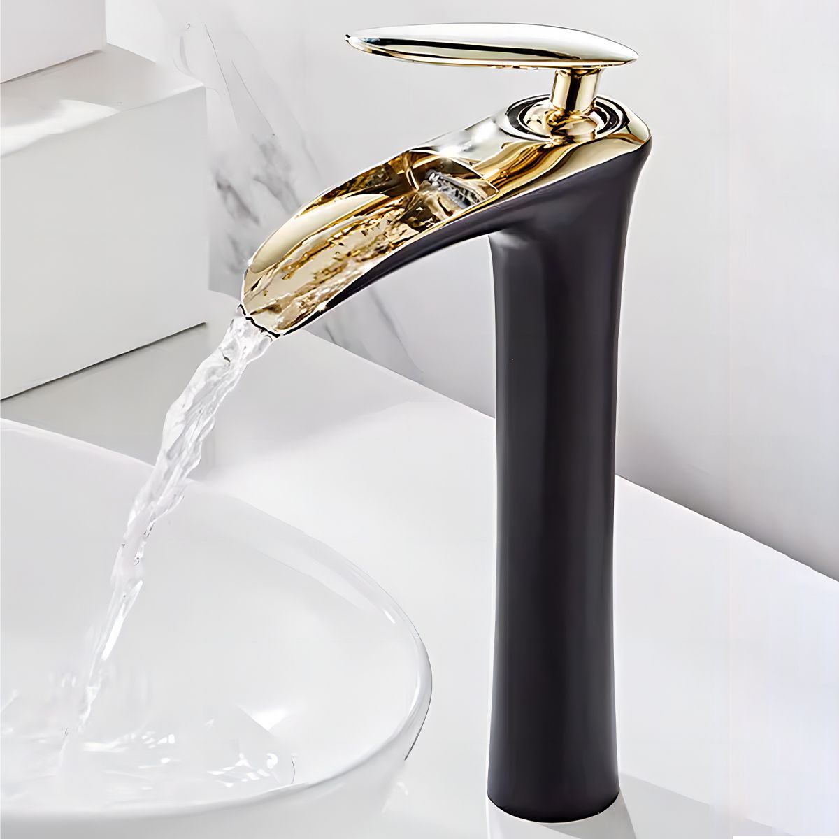 Waschbeckenarmatur Noto, Schwarz, glänzend Gold, 29 cm, Aufsatzmontage