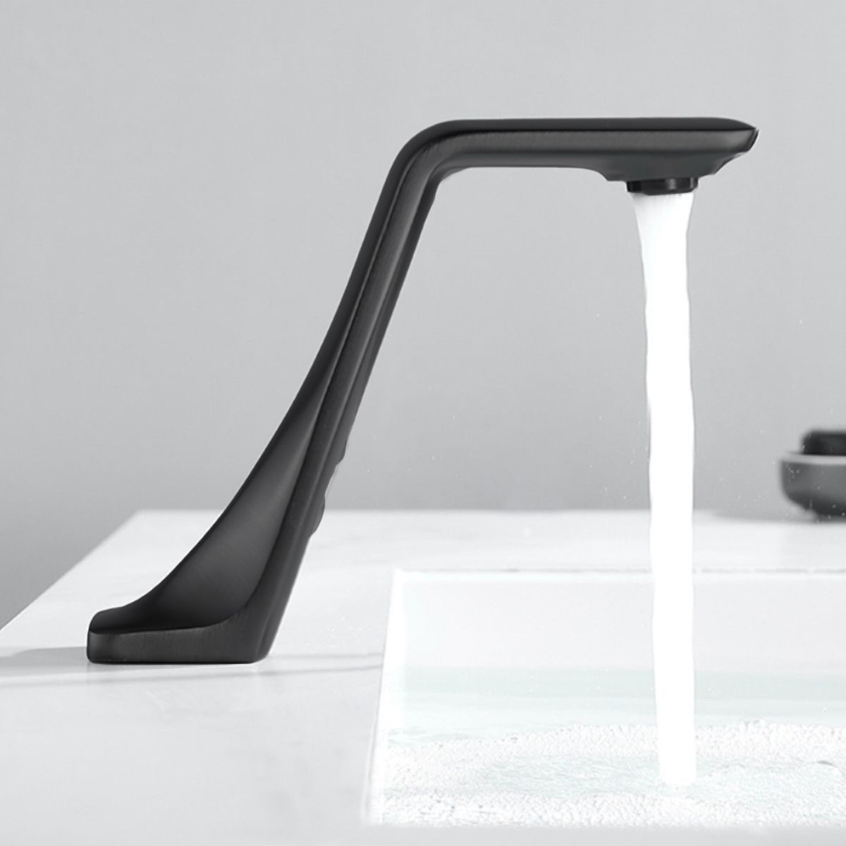 Waschbeckenarmatur Pepe mit Sensor, Schwarz, Waschbeckenmontage, Batteriebetrieb
