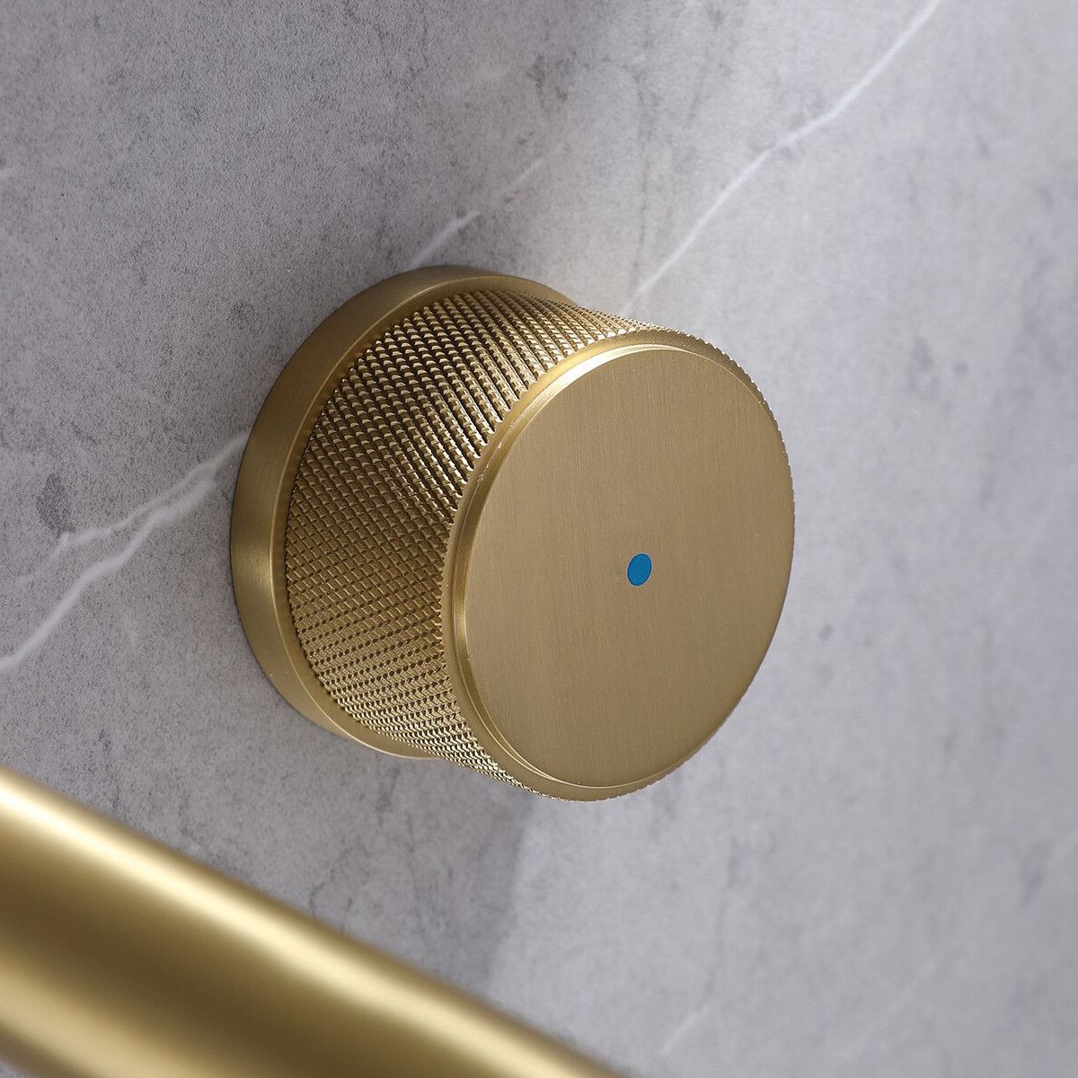 Waschbecken- und Badewannenarmatur, Einbau-Montage, mit Perlator, Doppelte Steuerung, Mattgold, Messing, Carisma