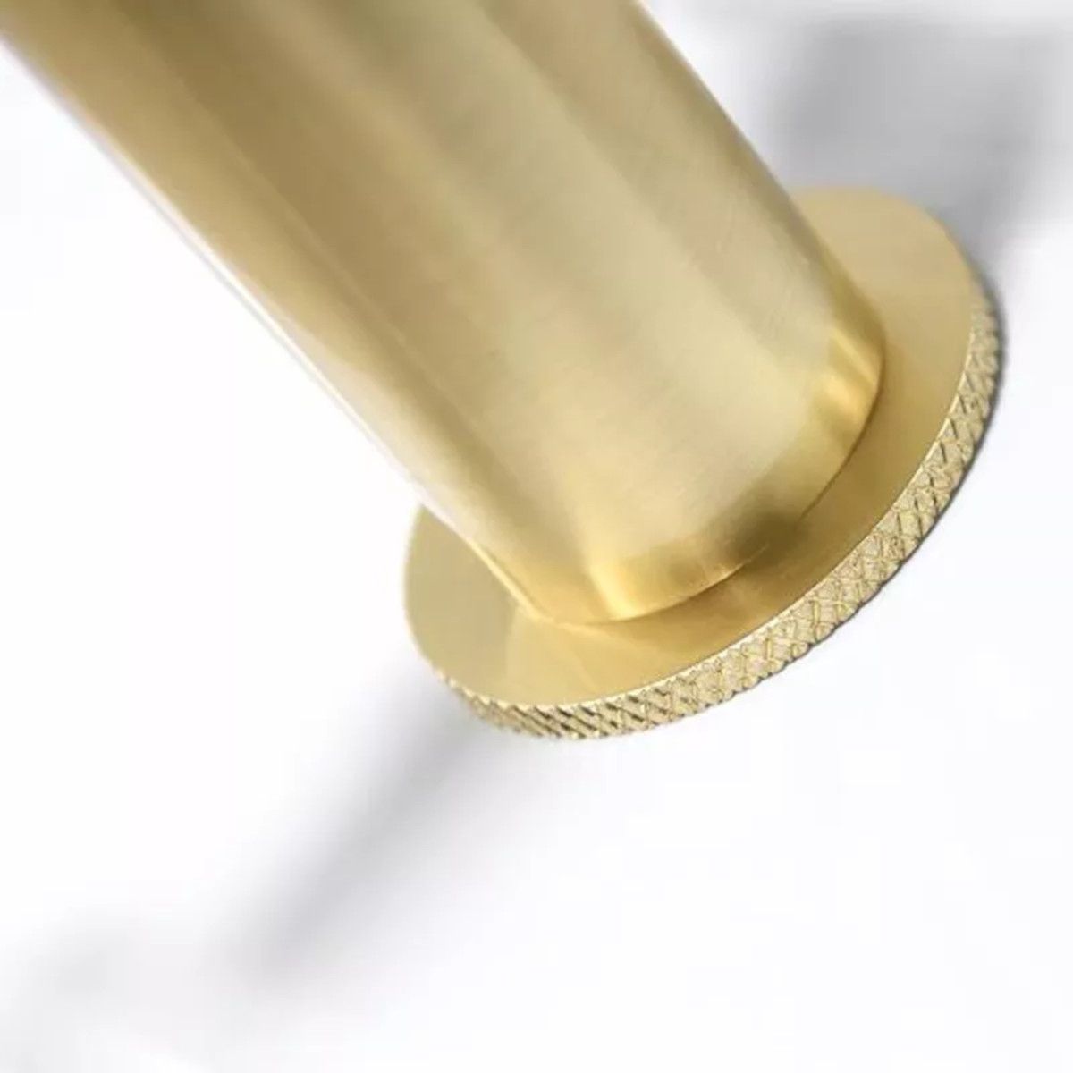 Waschbeckenarmatur Tiona, Mattgold, Höhe 30,5 cm, Aufsatzmontage