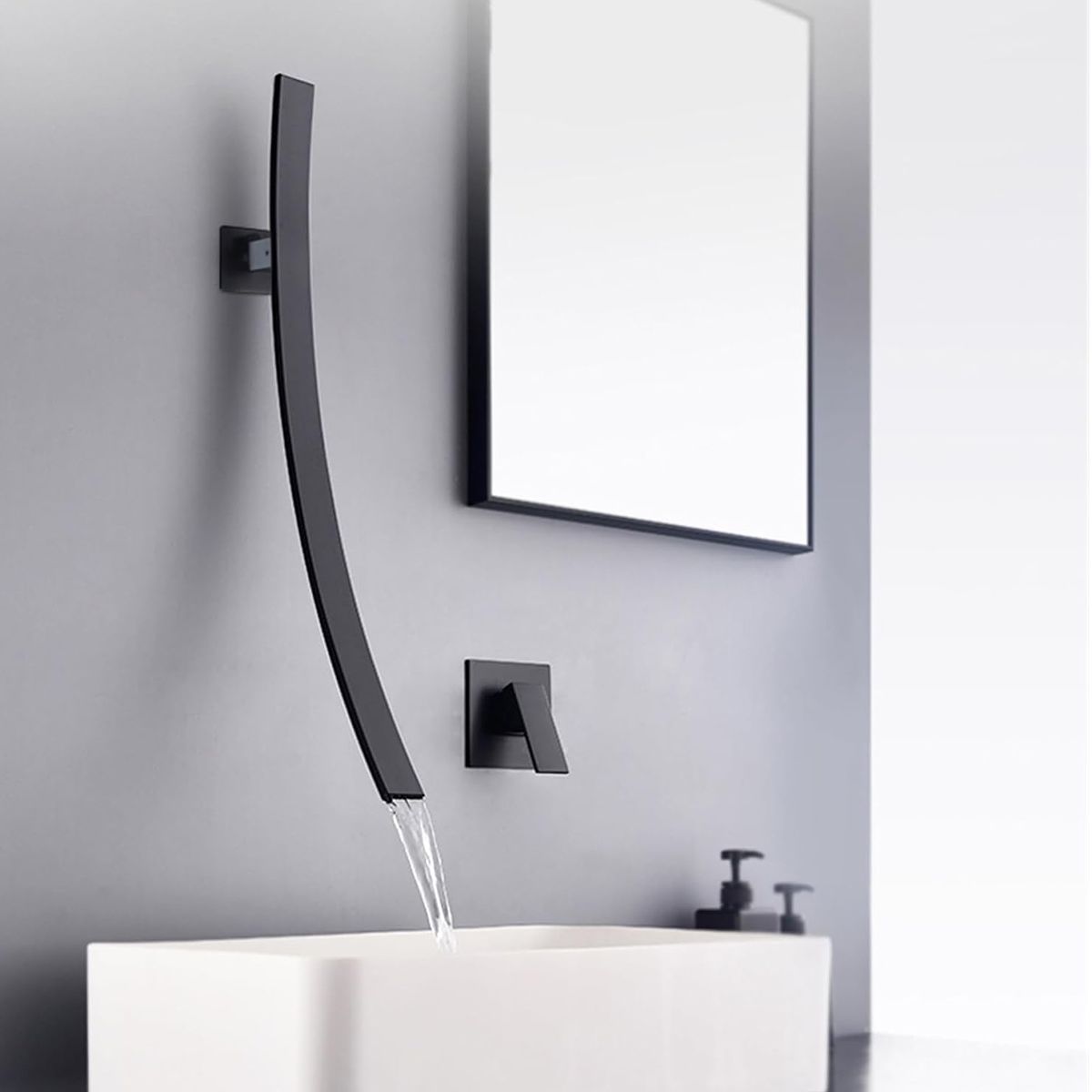 Waschbeckenarmatur, Wasserfall Design, Einhebelmischer, Mattschwarz, Messing, Wandmontage, Fluvia