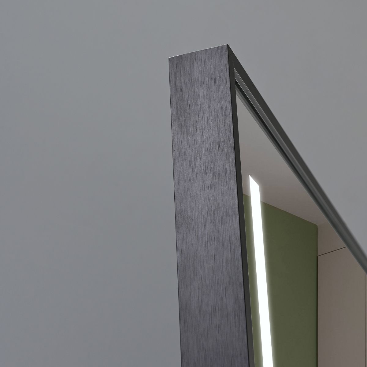 LED-Spiegel, Boden- oder Wandmontage, schwarzer Rahmen, Touch-Bedienung, 3 Lichtfarben, Anti-Beschlag, 5 mm, 60x165 cm, Mirage