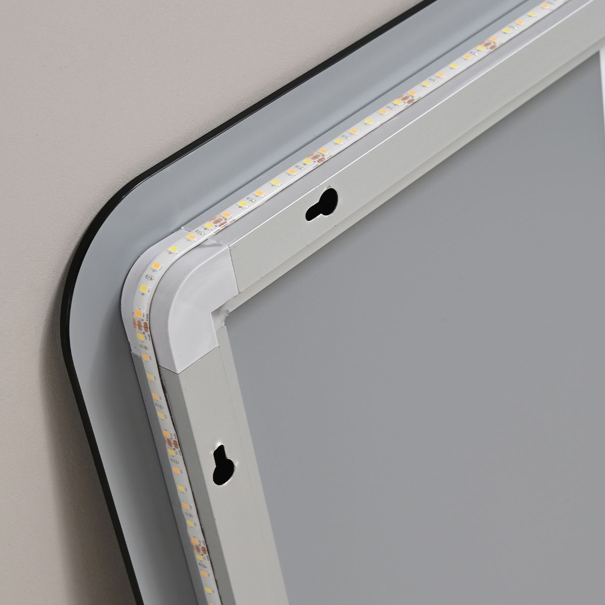 Badezimmerspiegel EGO – Louie, mit LED, Anti-Beschlag und Touch-Schalter, Größen: 60-140x70-80 cm
