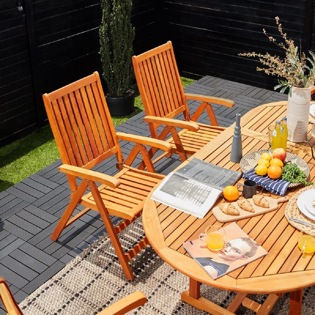 Gartenmöbel-Set für die Terrasse, 6 Klappstühle, FSC®- Eukalyptus, Sonnenschirmhalter, Braun, 200x100 x 74 cm, Houston