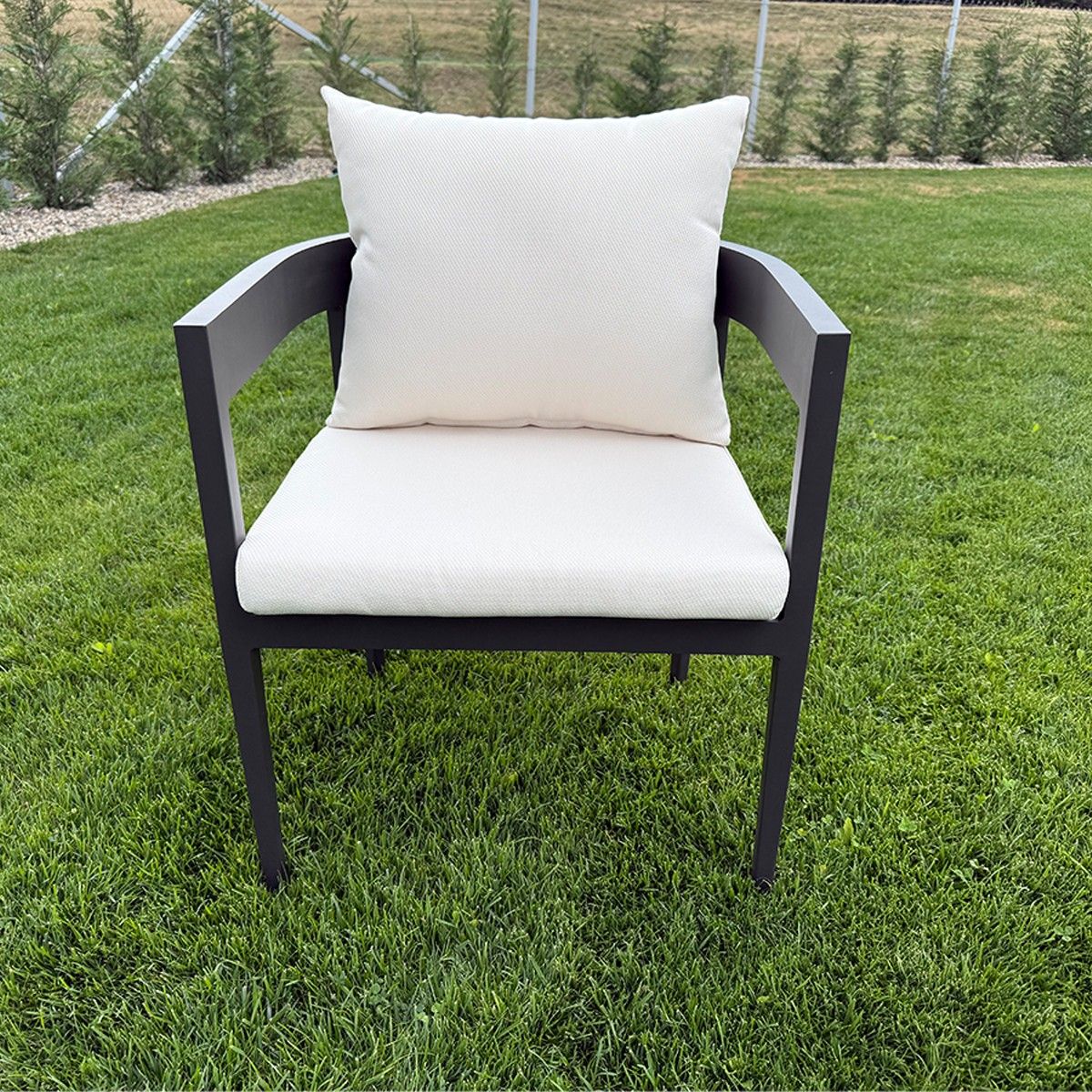 Möbelset für 4 Personen, Terrasse oder Garten, Aluminium, runder Tisch und 4 Stühle, Gewebe aus 100 % Olefin, Costa Rica