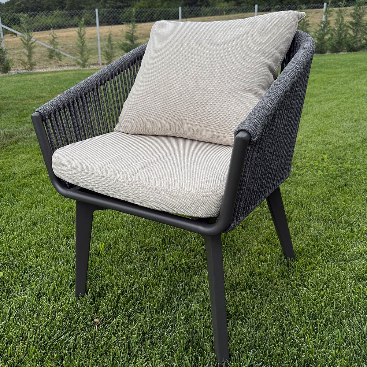 Möbelset für 6 Personen, Garten oder Terrasse, Aluminium, ausziehbarer Tisch mit Steinplatte, Seilgeflecht, Maldives